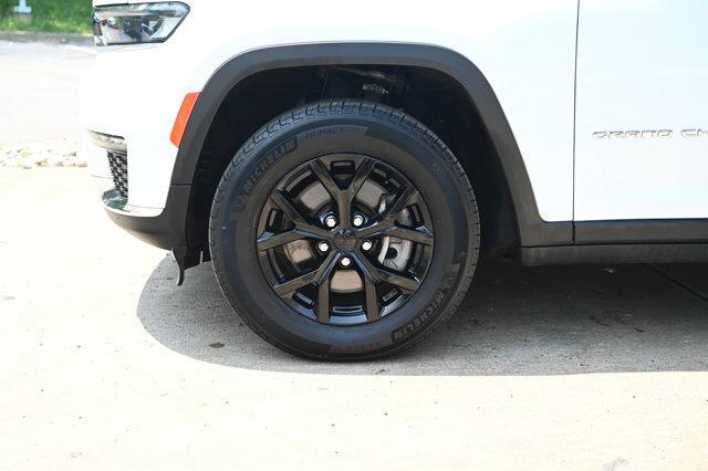 used 2021 Jeep Grand Cherokee L car, priced at $27,269
