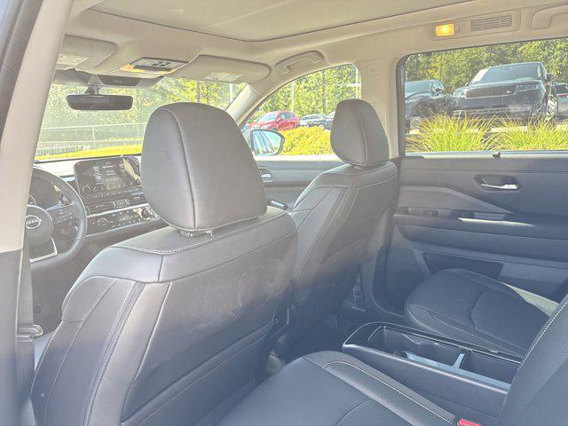 new 2025 Nissan Pathfinder car, priced at $47,608