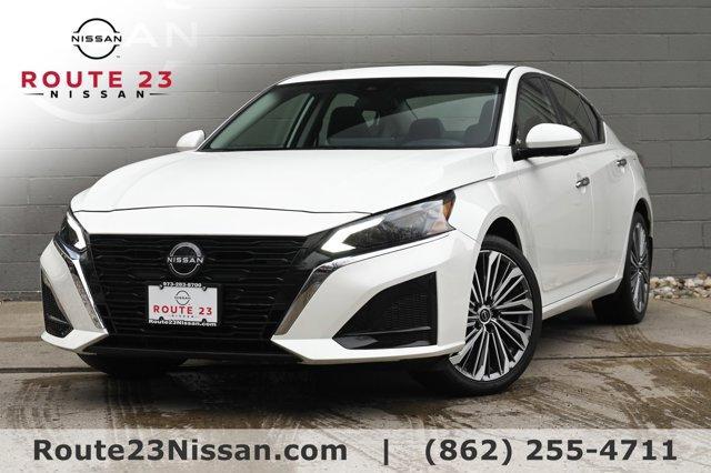 used 2024 Nissan Altima car, priced at $32,788