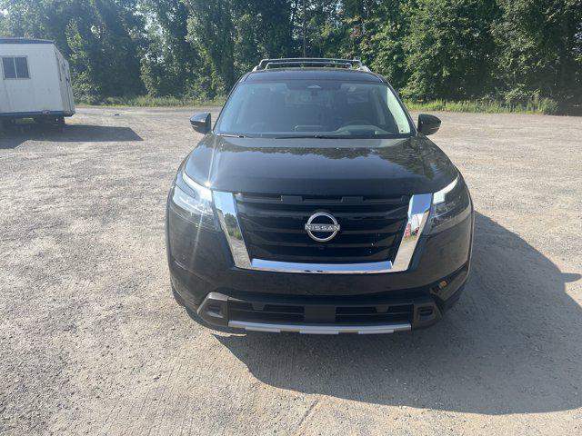 new 2025 Nissan Pathfinder car, priced at $53,395