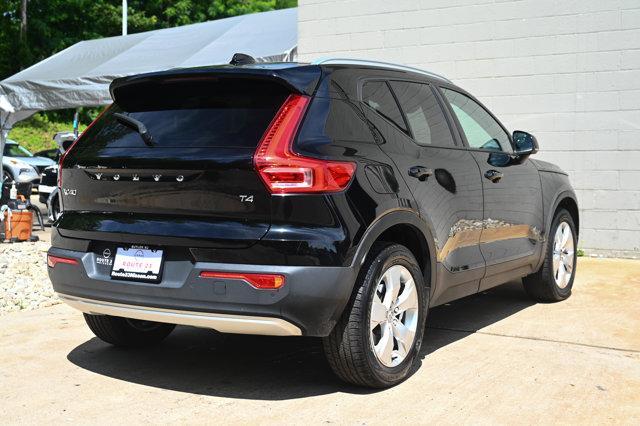 used 2022 Volvo XC40 car, priced at $19,377