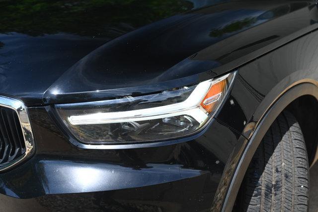 used 2022 Volvo XC40 car, priced at $19,377