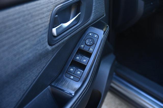 used 2022 Nissan Rogue car, priced at $19,867