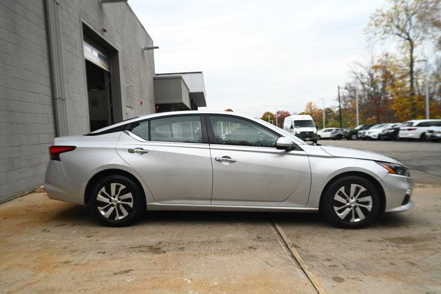 used 2022 Nissan Altima car, priced at $15,300