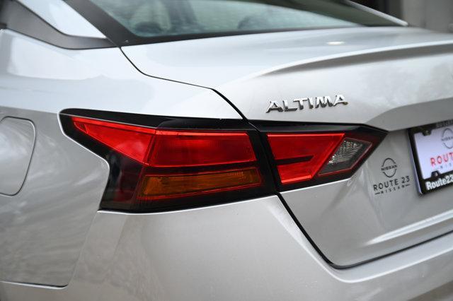 used 2022 Nissan Altima car, priced at $15,300