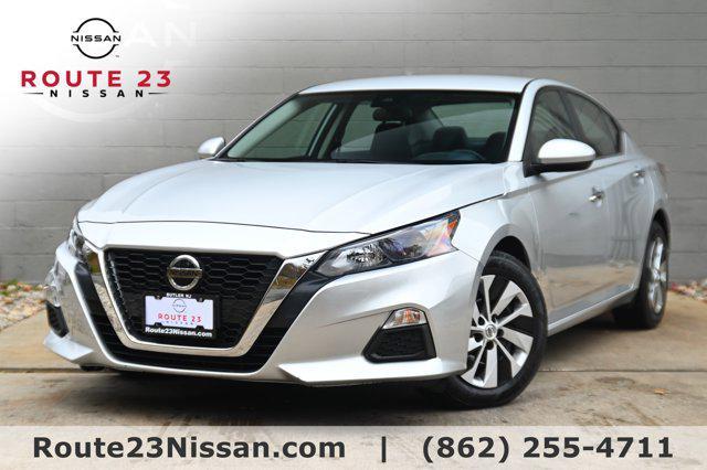 used 2022 Nissan Altima car, priced at $15,300