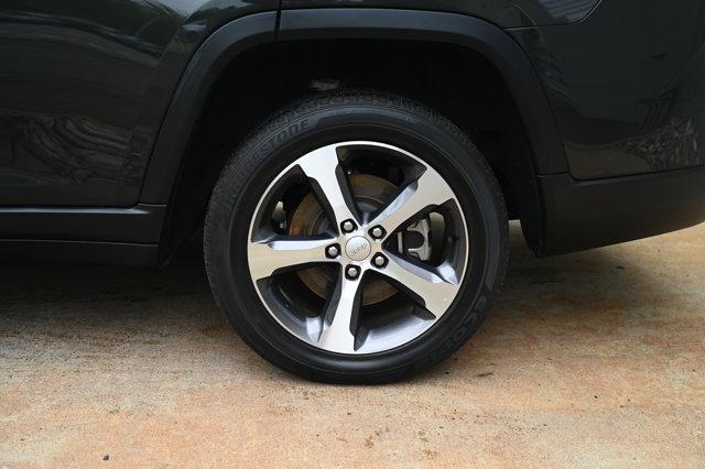 used 2023 Jeep Grand Cherokee L car, priced at $26,099
