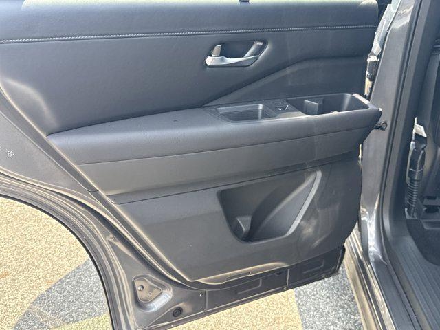 new 2025 Nissan Pathfinder car, priced at $46,919