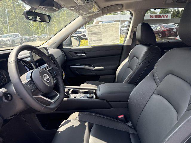 new 2025 Nissan Pathfinder car, priced at $46,919