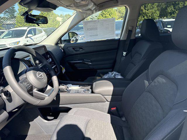 new 2025 Nissan Pathfinder car, priced at $44,825