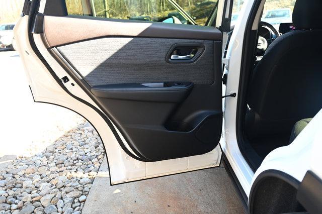 used 2023 Nissan Rogue car, priced at $22,624