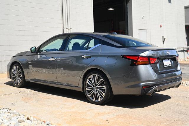 used 2023 Nissan Altima car, priced at $17,995