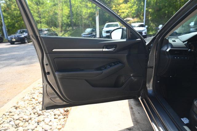 used 2023 Nissan Altima car, priced at $17,995