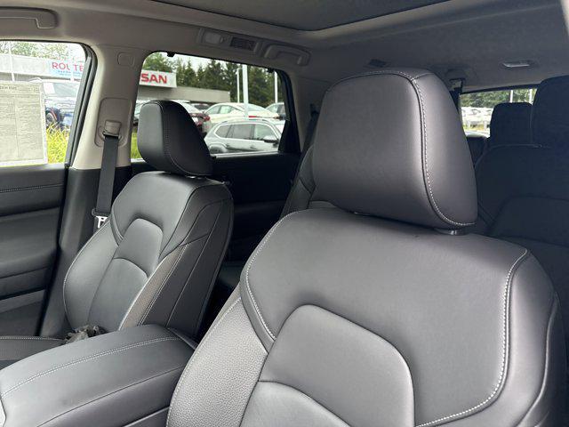 new 2025 Nissan Pathfinder car, priced at $46,474