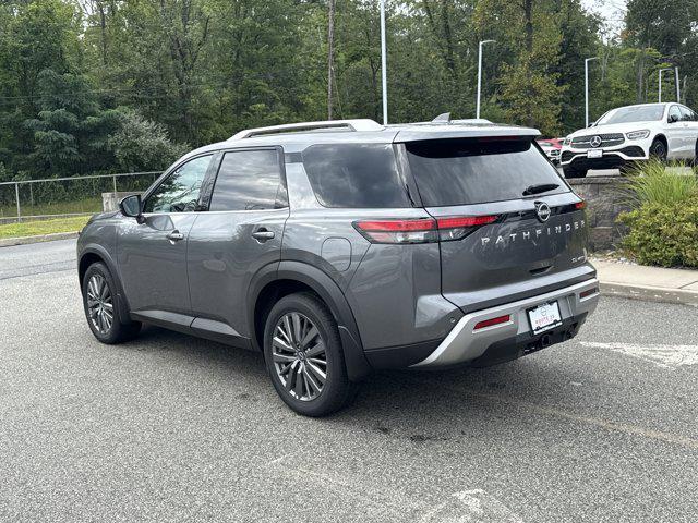 new 2025 Nissan Pathfinder car, priced at $46,474