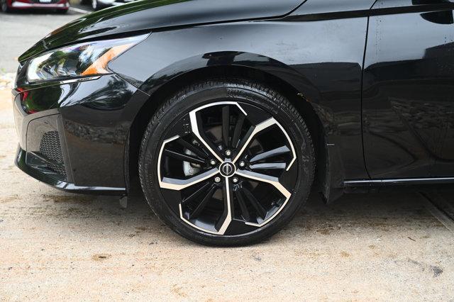 used 2023 Nissan Altima car, priced at $23,900