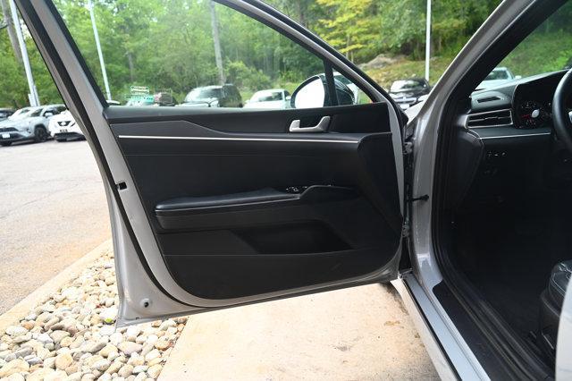 used 2022 Kia K5 car, priced at $23,289