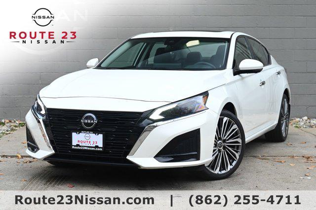 used 2023 Nissan Altima car, priced at $23,484