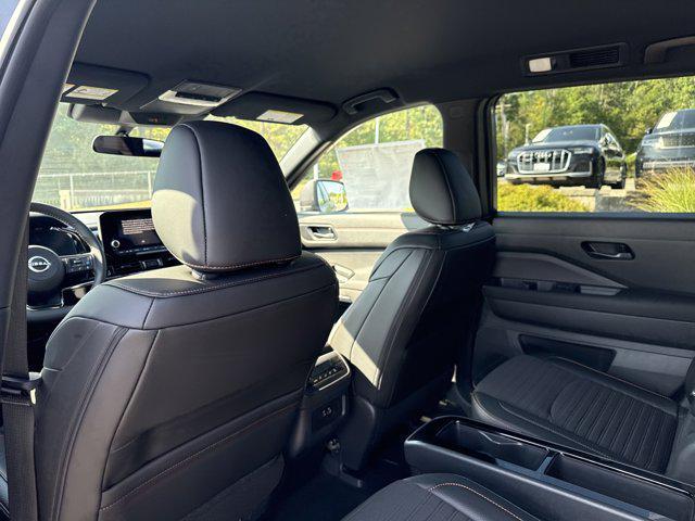 new 2025 Nissan Pathfinder car
