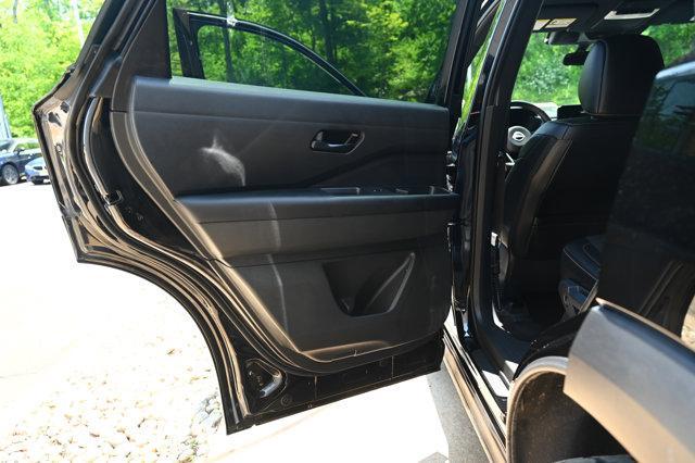 used 2023 Nissan Pathfinder car, priced at $34,588