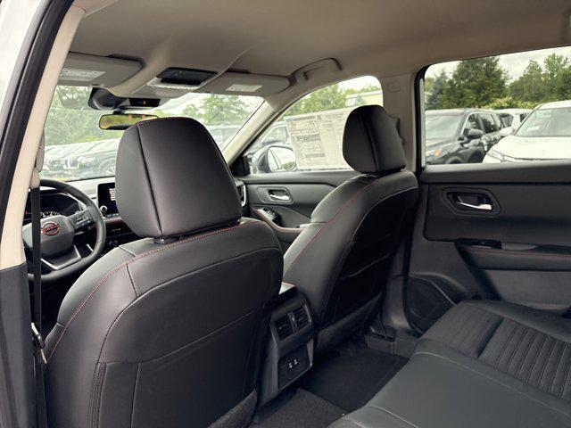 new 2025 Nissan Rogue car, priced at $35,668