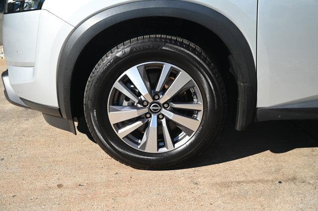 used 2022 Nissan Pathfinder car, priced at $24,450