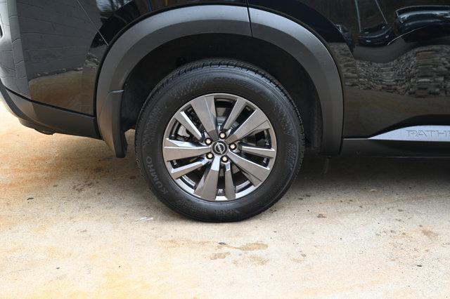 used 2023 Nissan Pathfinder car, priced at $29,888