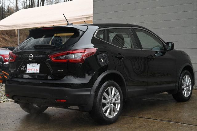 used 2020 Nissan Rogue Sport car, priced at $17,488