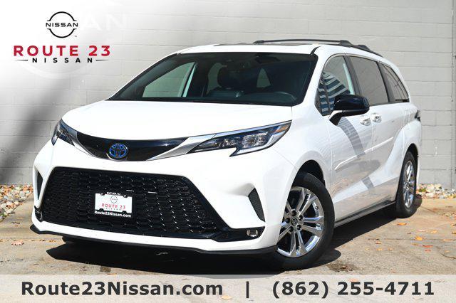 used 2022 Toyota Sienna car, priced at $38,284
