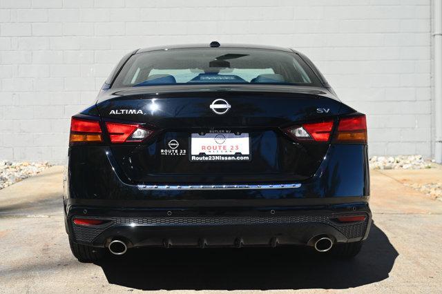 used 2023 Nissan Altima car, priced at $18,098