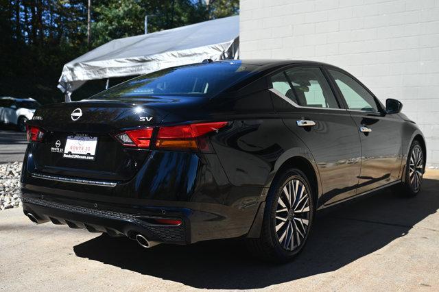 used 2023 Nissan Altima car, priced at $18,098