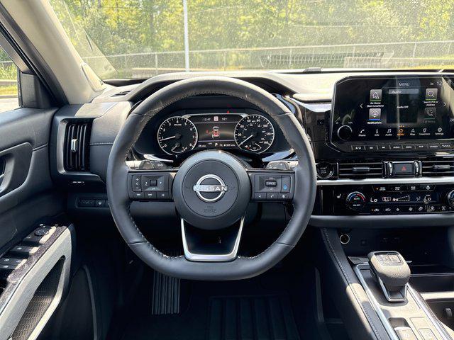 new 2025 Nissan Pathfinder car, priced at $47,261