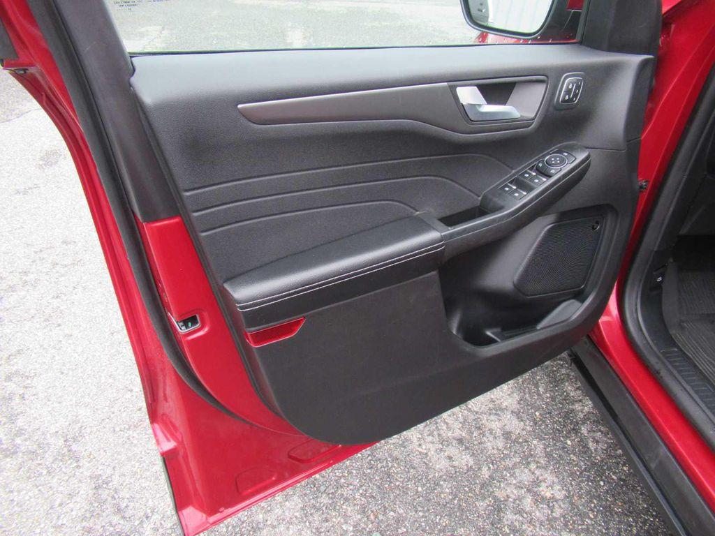 used 2023 Ford Escape car, priced at $25,490