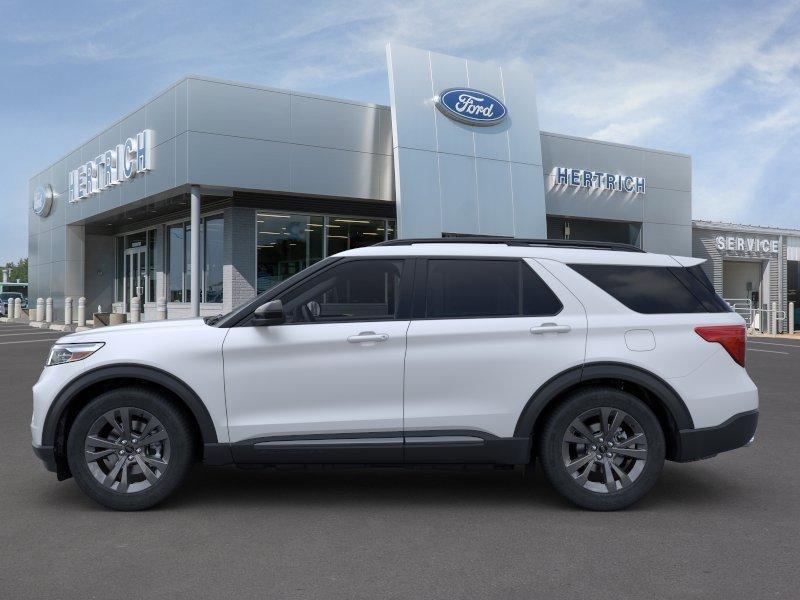 new 2024 Ford Explorer car, priced at $48,999