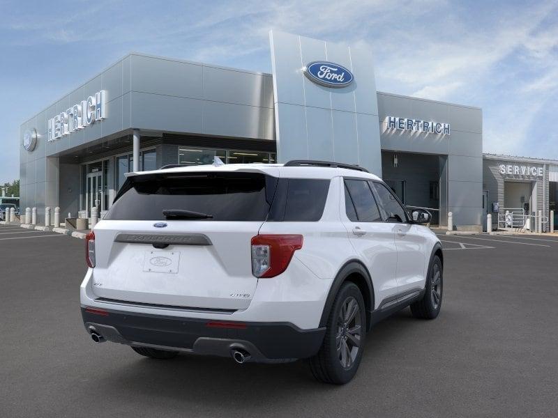 new 2024 Ford Explorer car, priced at $48,999