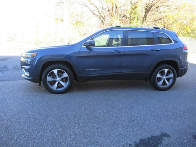 used 2021 Jeep Cherokee car, priced at $22,490