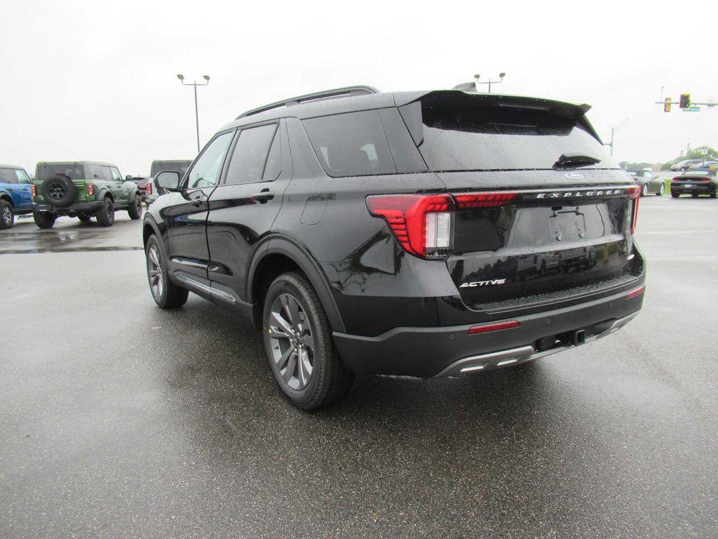 new 2025 Ford Explorer car, priced at $47,990