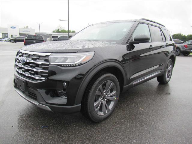 new 2025 Ford Explorer car, priced at $45,212