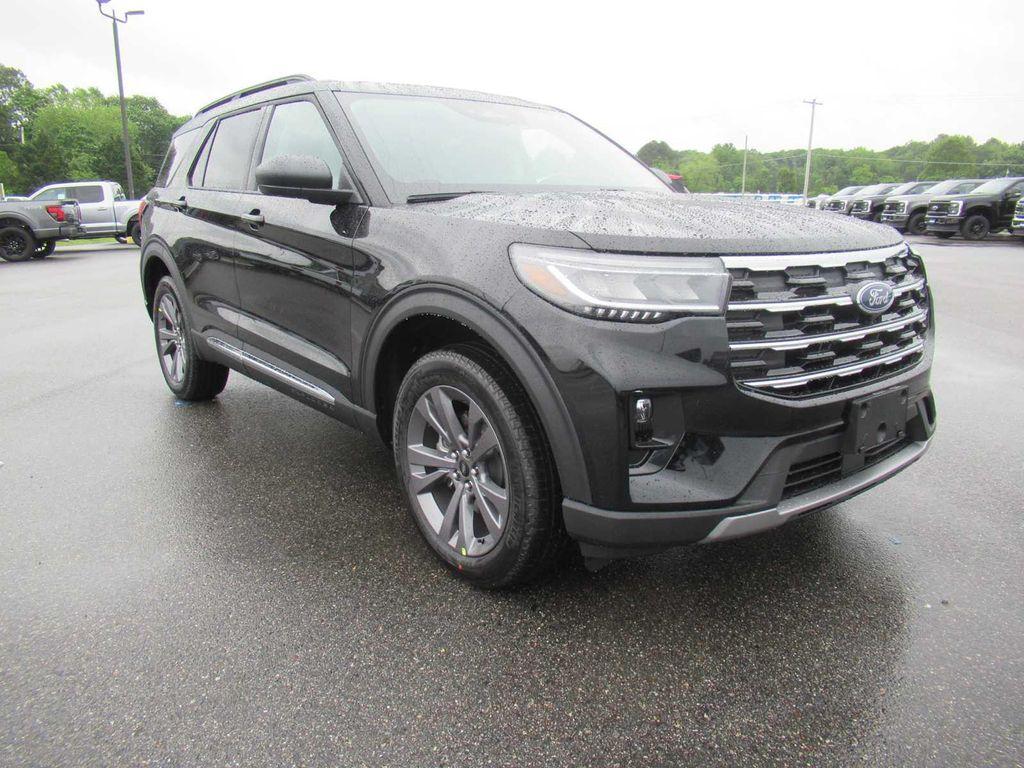 new 2025 Ford Explorer car, priced at $47,990