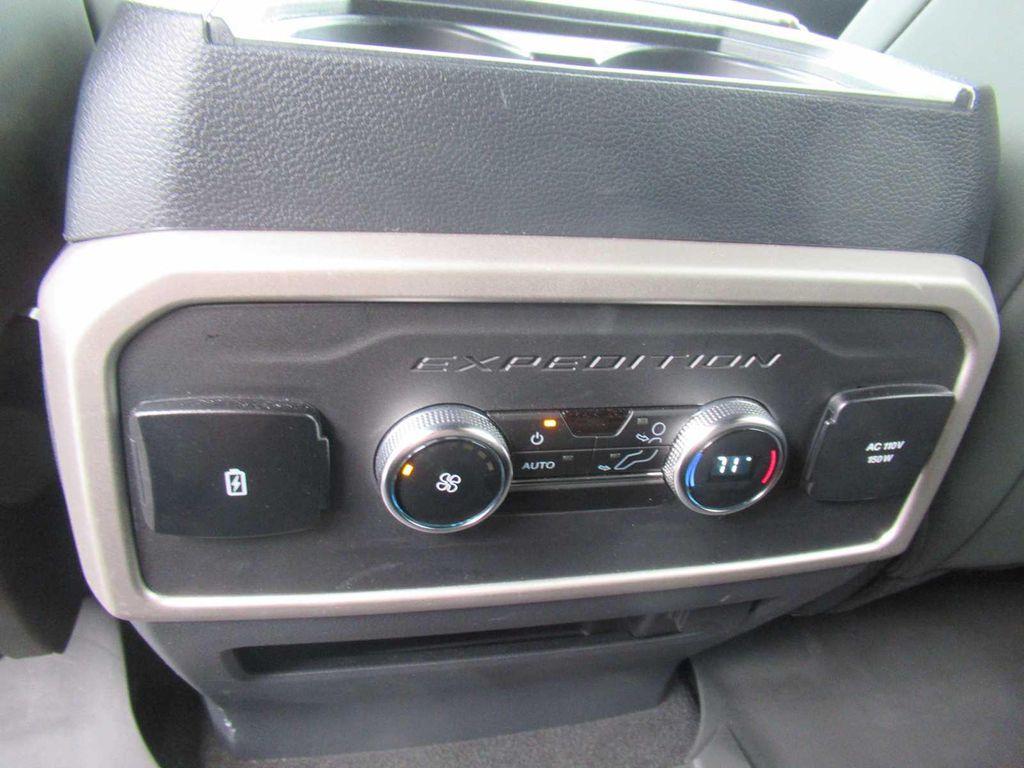used 2024 Ford Expedition car, priced at $62,990