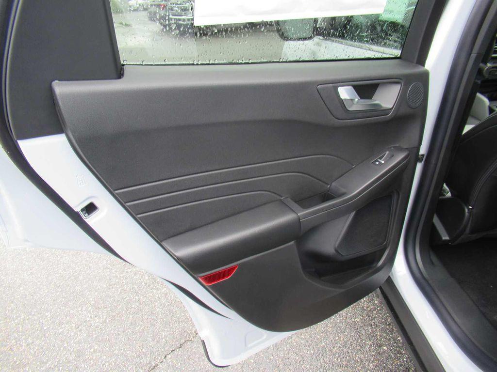 new 2025 Ford Escape PHEV car, priced at $41,990