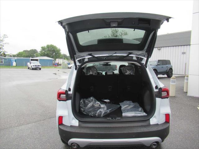 new 2025 Ford Escape PHEV car, priced at $39,319
