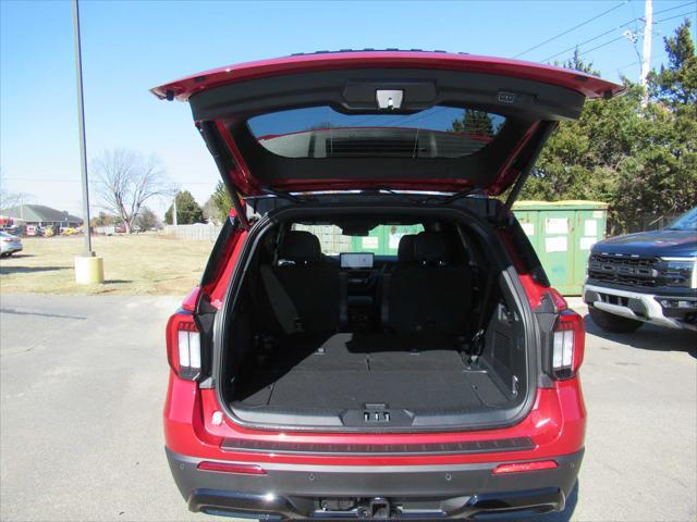 new 2025 Ford Explorer car, priced at $50,066
