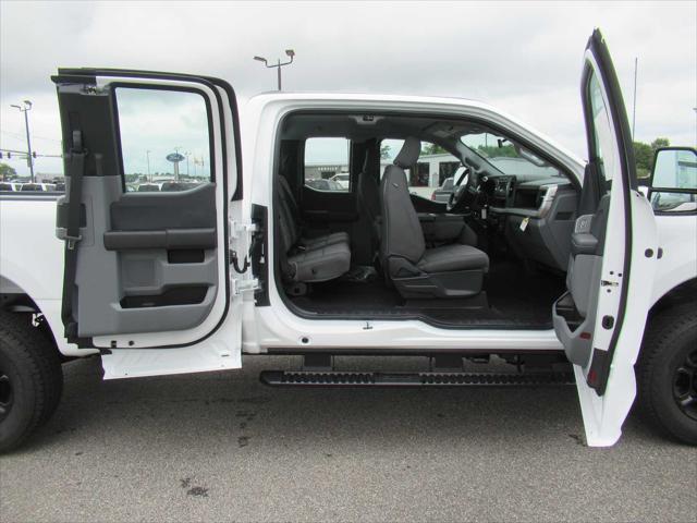 new 2025 Ford F-350 car, priced at $61,500