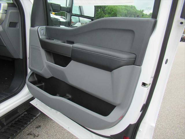 new 2025 Ford F-350 car, priced at $61,500