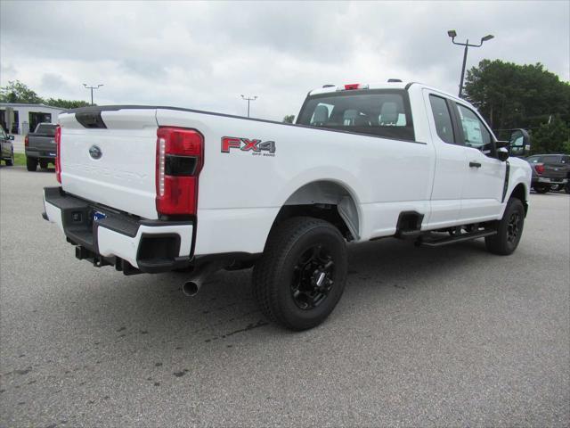 new 2025 Ford F-350 car, priced at $61,500