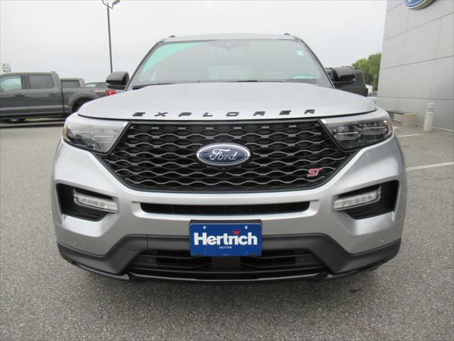 used 2022 Ford Explorer car, priced at $43,490