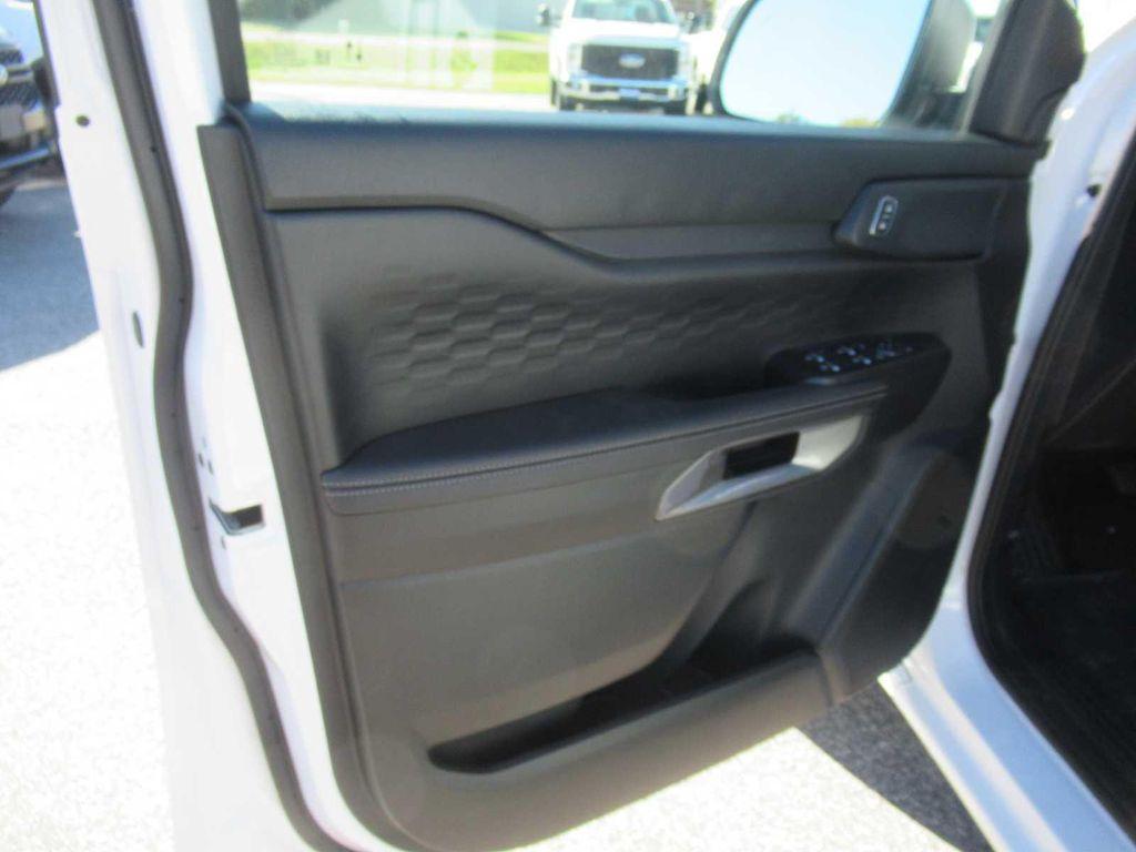 new 2025 Ford Ranger car, priced at $44,410