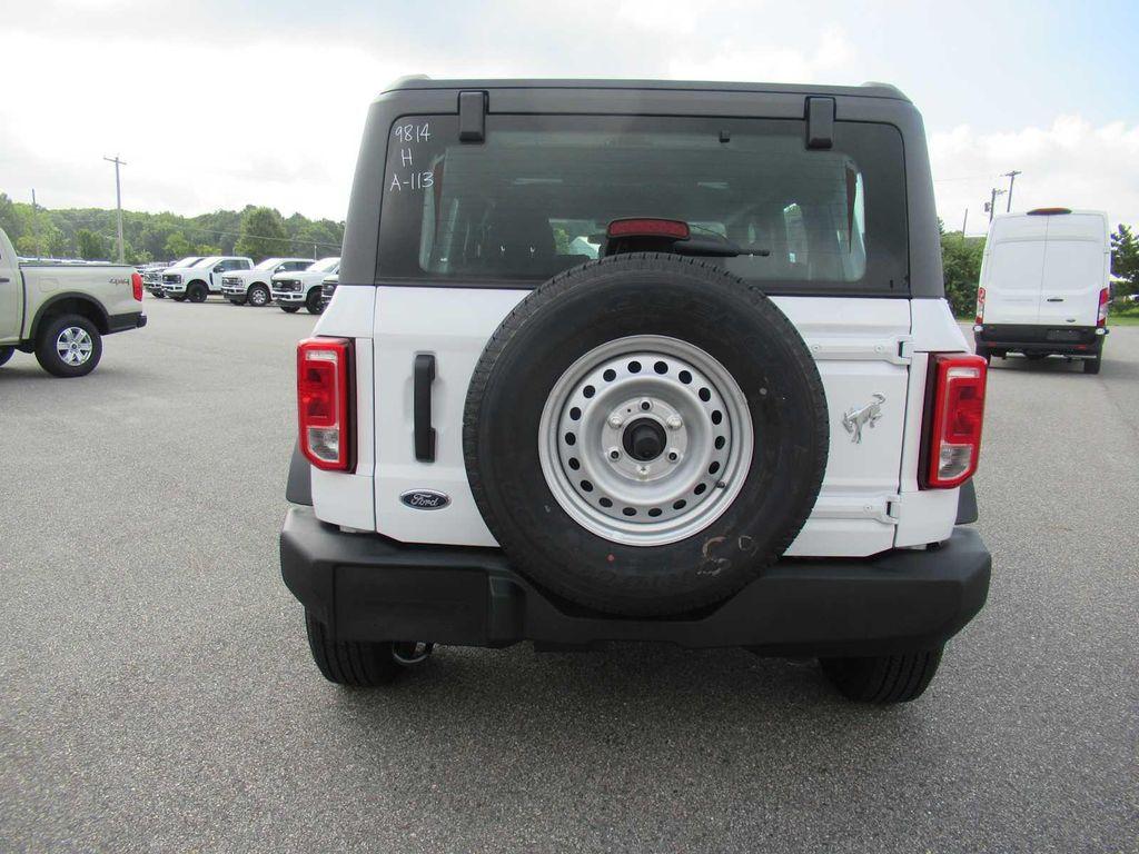 new 2025 Ford Bronco car, priced at $44,580