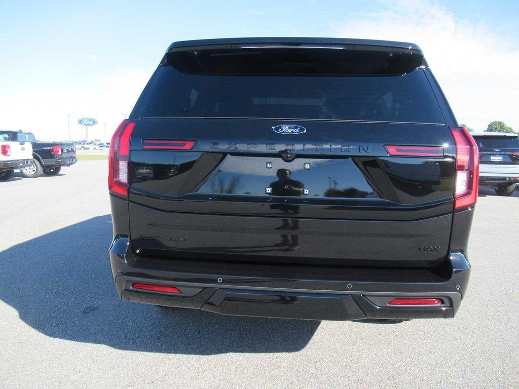 new 2025 Ford Expedition Max car, priced at $88,230